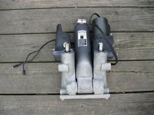 Mercury # 855998a11 complete trim and tilt assy. 2000's v6 models used (jl)