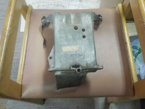 Mercury merc 500 outboard 50 hp engine cowl cowling shroud bracket c-2-1930