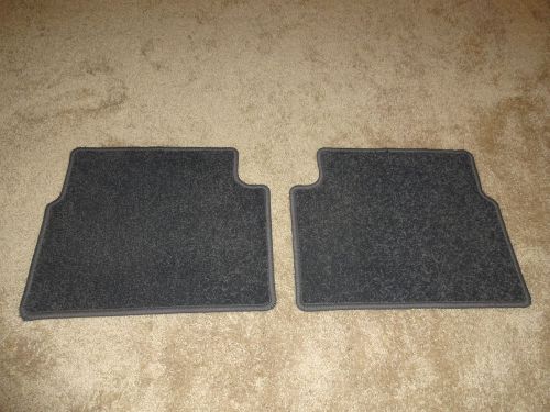 Oem/original 2003 saab 9-3 rear grey carpet floor mats - great condition