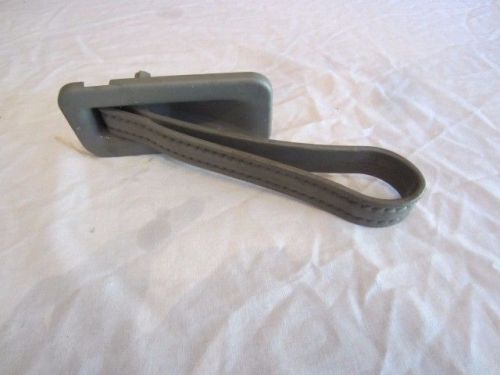 01 02 03 04 05 06 tahoe yukon suburban escalade denali lift gate pull down strap