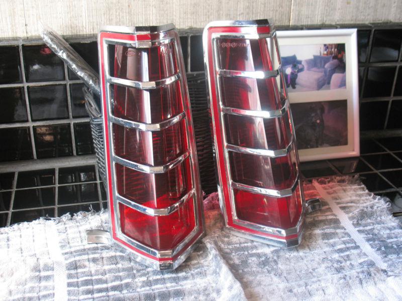 1977 1978 1979 lincoln mark v tail lights - turn signal - pair - continental