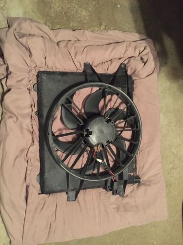 Mustang gt parts 2007 cooling fan