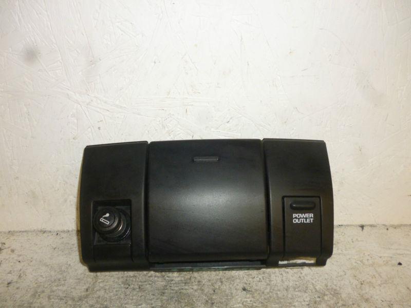 Sell 99 00 01 02 03 04 JEEP GRAND CHEROKEE ASHTRAY CENTER CONSOLE TRAY
