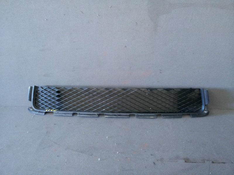 2011-2012 mitsubishi outlander sport front lower bumper grille 6402a218