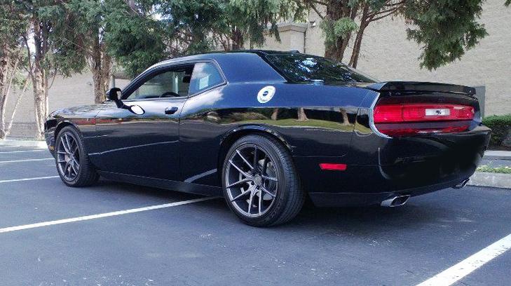 20" niche targa wheels dodge magnum charger challenger chrysler 300 c srt 8