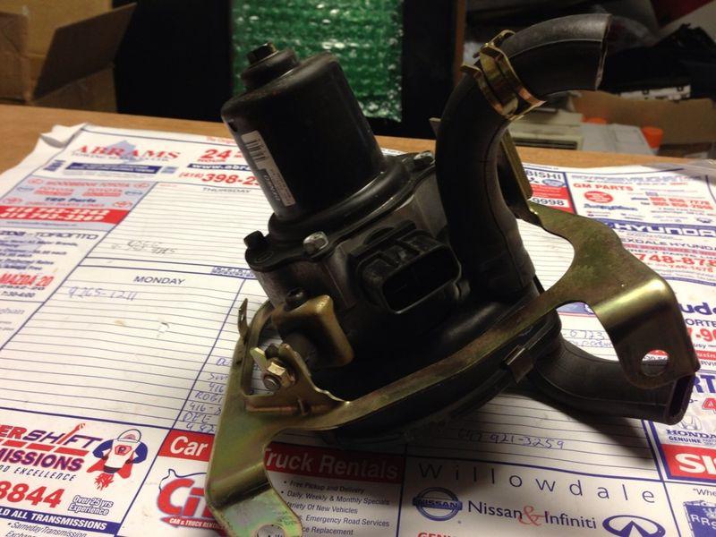 Sell Honda S2000 Air Pump in Etobicoke, Ontario, CA, for US 149.00