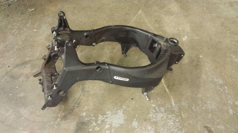 2005 kawasaki zx6r chassis main frame oem salvage