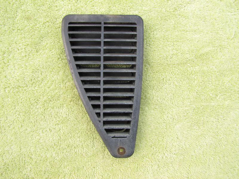 1970 mustang mach1 boss fastback grande cougar xr7 oem rear door pillar vent 70