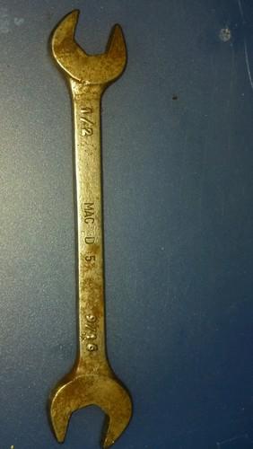 Mac tools double open end wrench 9/16" and 1/2" d5