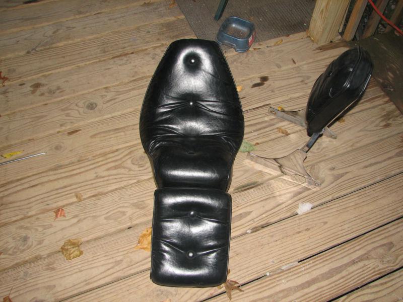 Sell harley davidson softail seat in West Terre Haute, Indiana, US, for