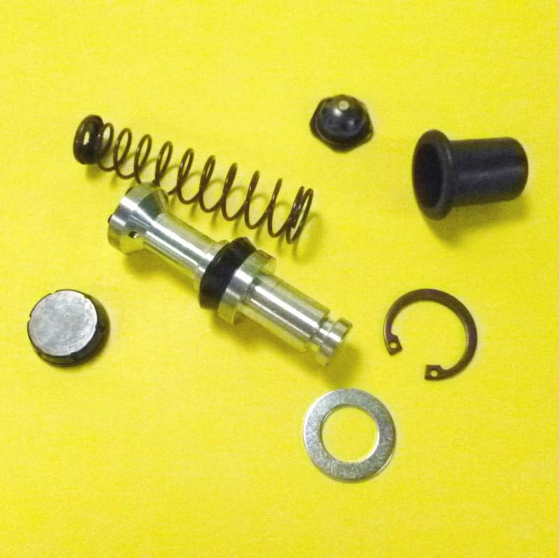 Sell New Front Brake Master Cylinder Rebuild Kit 7377 RE5 GT750