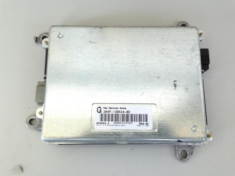 00-04 jaguar s type rear electronic module computer relay
