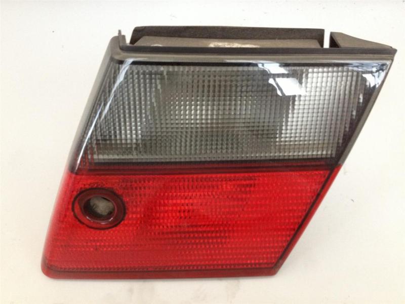99-03 saab 9-5 oem right rear trunk lid tail brake light