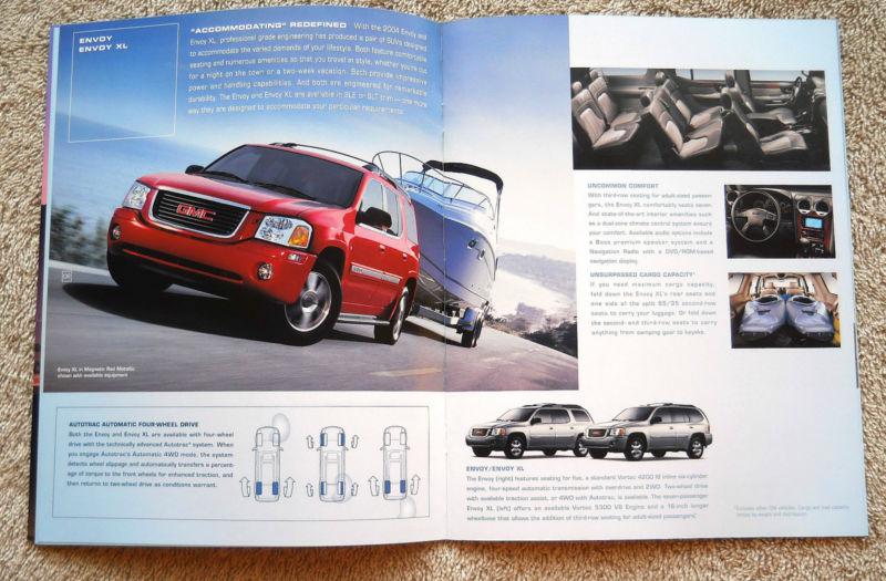 2004 GMC PRODUCT GUIDE Full Line Brochure Sonoma