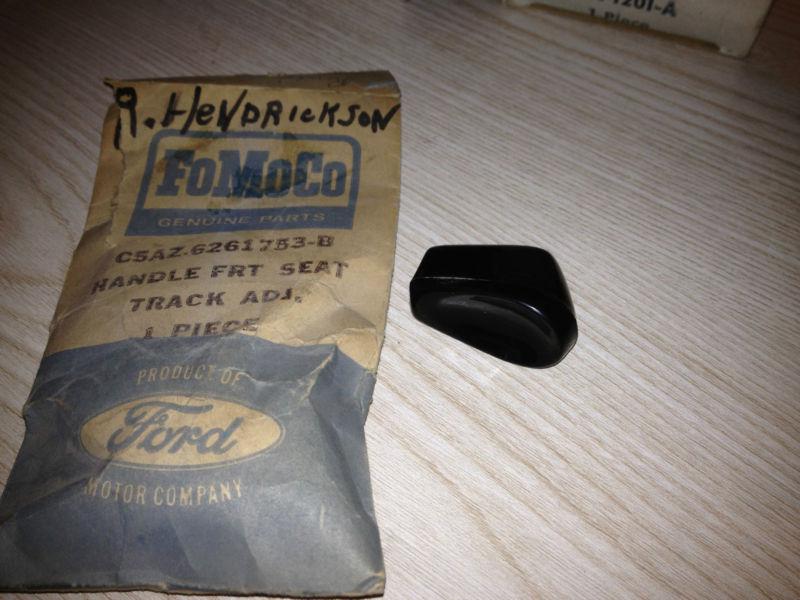 1965 1966 1967/73 mustang torino nos seat handle fairlane galaxie 1968 1969 1970