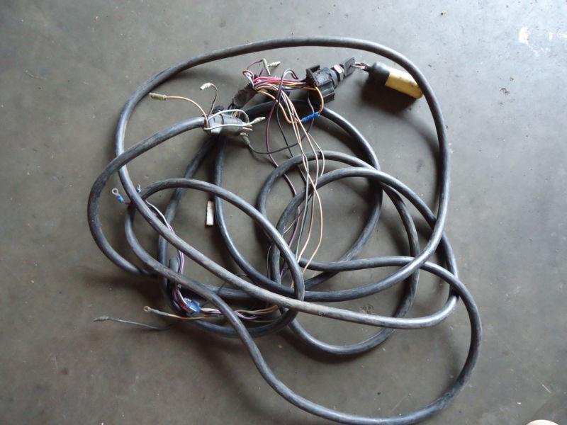 Sell MERCURY OUTBOARD 20 FT WIRING HARNESS 8 PIN WITH KEY SWITCH in