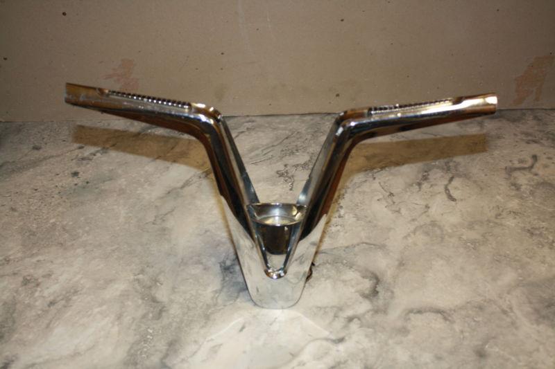 1960 oldsmobile  steering wheel chrome center piece w/ horn controls