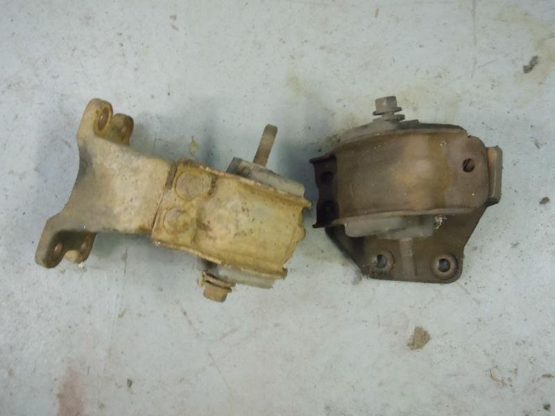 Sell 0306 Dodge Ram Cummins Motor / Engine Mounts in Spring Grove