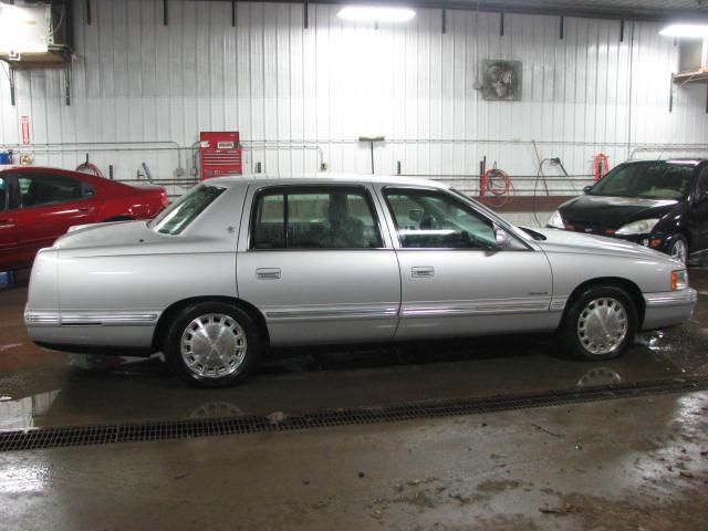 1999 cadillac deville outer tail light lamp right