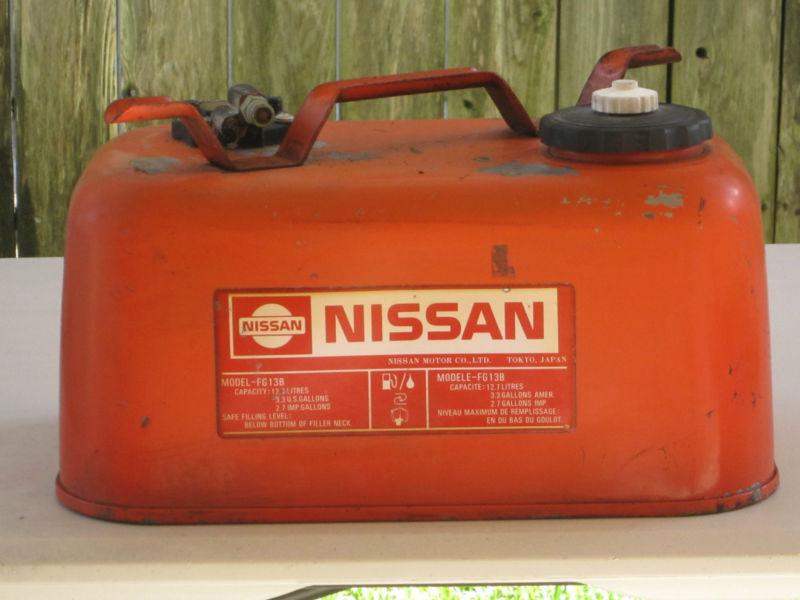 Nissan 3.3 gallon outboard boat motor metal gas fuel steel tank portable tohatsu