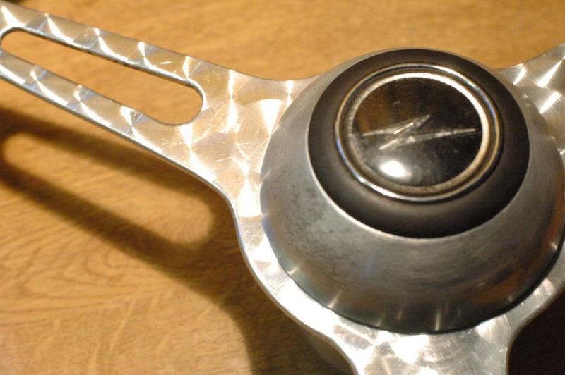 Tvr griffith 200/400 > 15" derrington genuine wood steering  wheel >nos