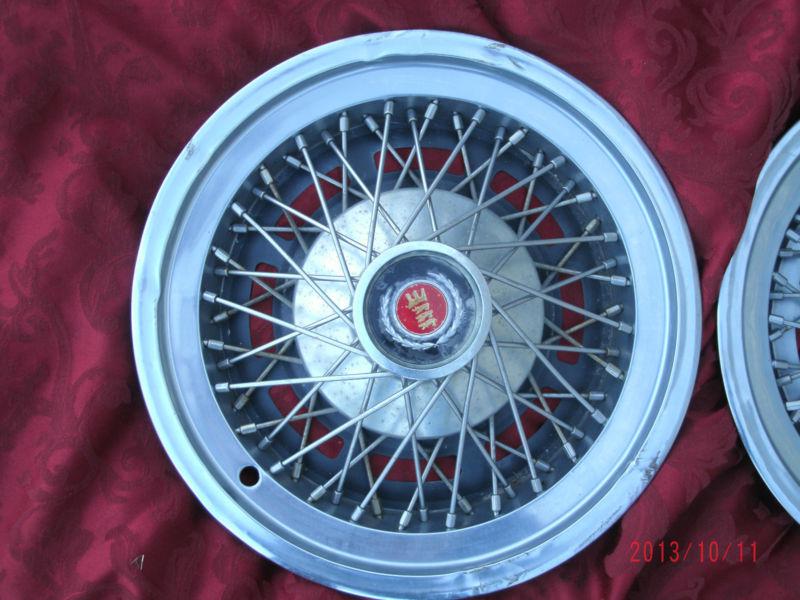 Purchase SET OF 4 1970S FORD WIRE WHEEL COVERS HUB CAPS 253923 AND