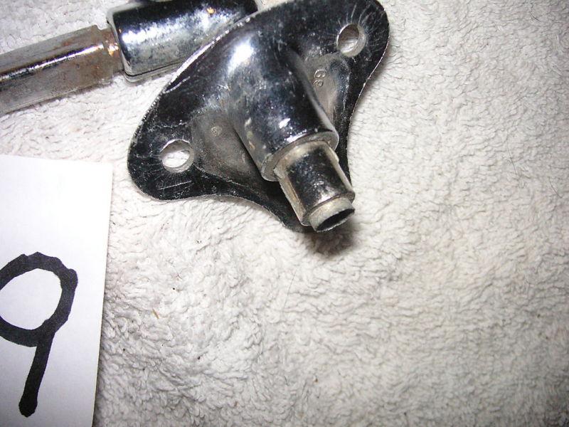 Early Chevrolet Sunvisor Sun Visor mount T06418R, US $12.95, image 2