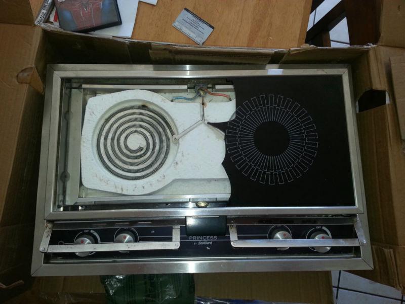 Marine alcohol/electric stove 