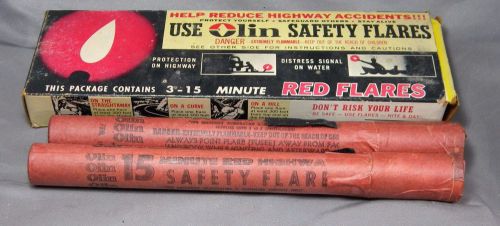 Vintage olin safety flares in original box - 15 min red flares