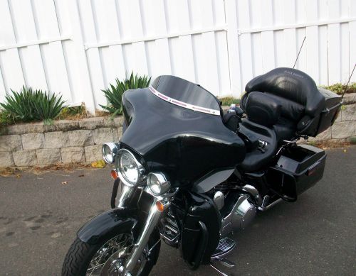 4" black harley davidson windshield for 2014 &amp; up  flh touring dresser flhx