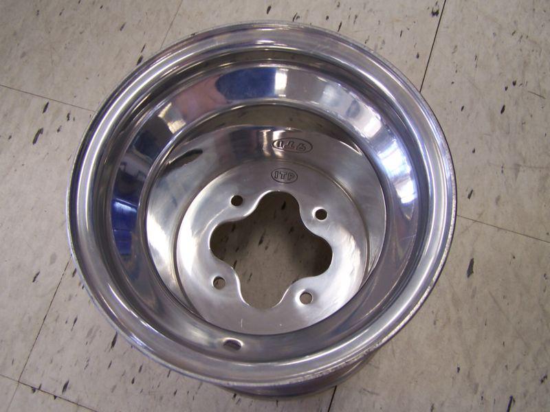 Itp t-9 pro series polished aluminum wheel 9" x 9", 4x110mm