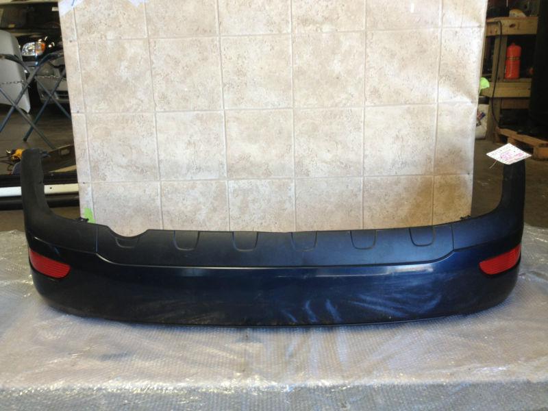 2004-2007 lexus rx330/350 rear bumper cover / used / oem / 