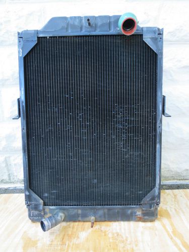 Radiator 329773-001-z  stewart and stevenson 67049-329773 lmtv m1078  cat 3116