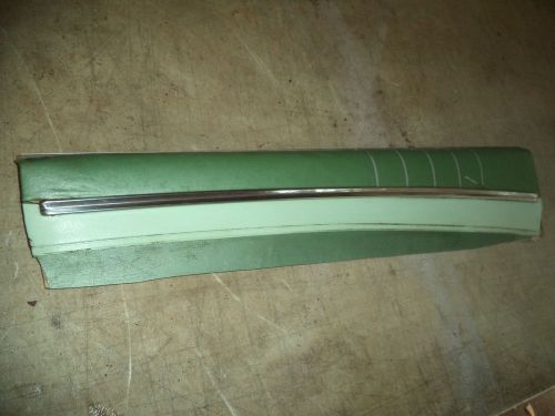 1959 60 chevy impala 4dr.sedan passenge rear door panel top chrome trim&amp; garnish