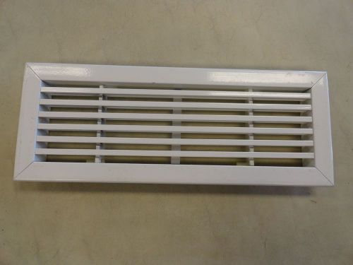 White aluminum air vent 12 3/4&#034; x 4 7/8&#034; marine boat