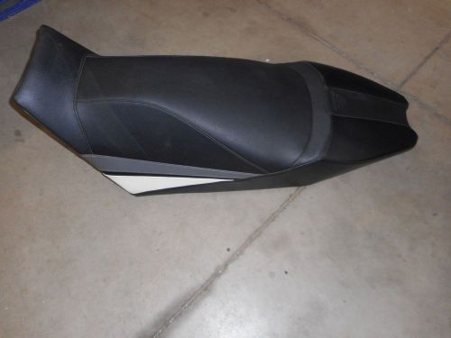 Arctic cat 2014 xf 9000 turbo cross country seat 5706-575 black and white