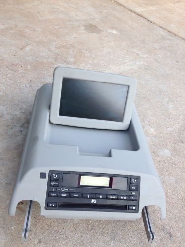Chevy uplander dvd player