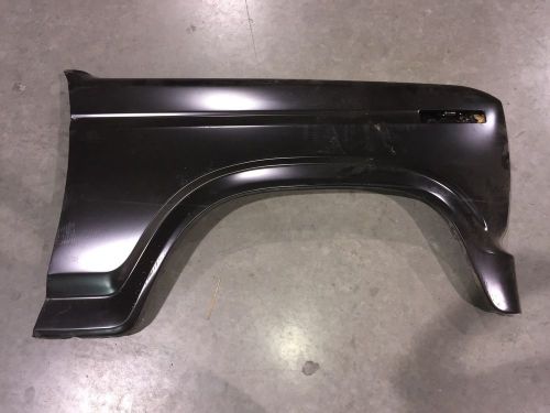 Nos 1980-1986 genuine ford truck bronco right front fender f150 f250 oem