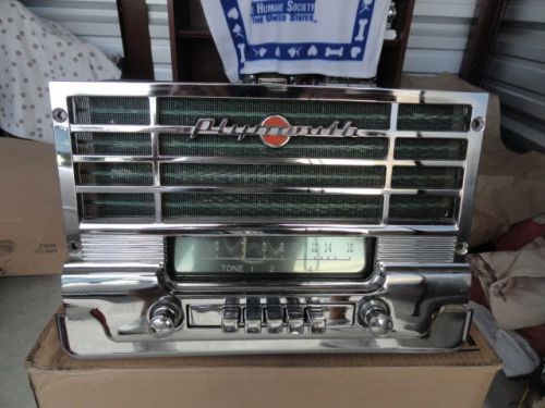 Antique car and truck radios
