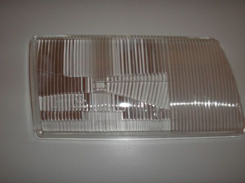 1305620452 mercedes benz right front euro head light glass lens 1981-91 ch 126