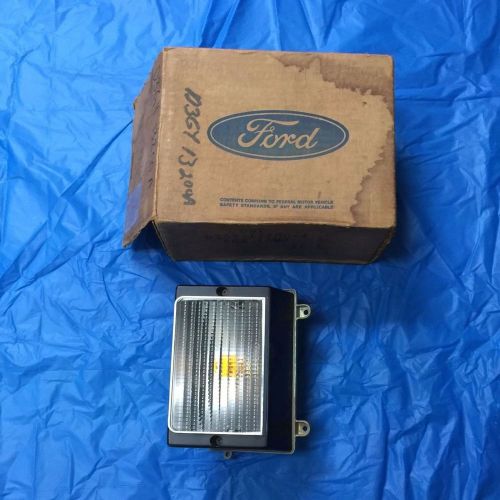 D3gy-13200-a | nos ford rh parking lamp assy. 73 montego