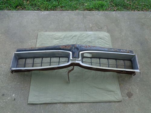 Pontiac temest 1967 grill front valance and support