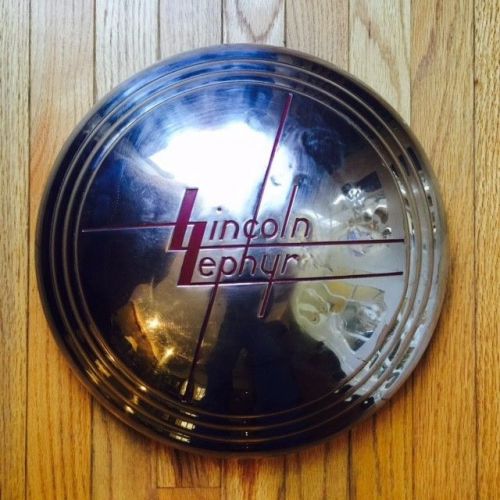 1938 lincoln zephyr hubcap