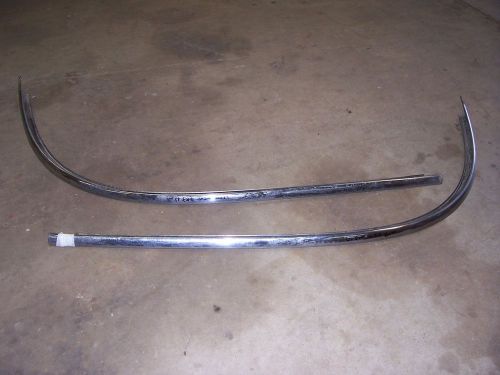 1958 chevrolet belair biscayne exterior front windshield lower trim molding