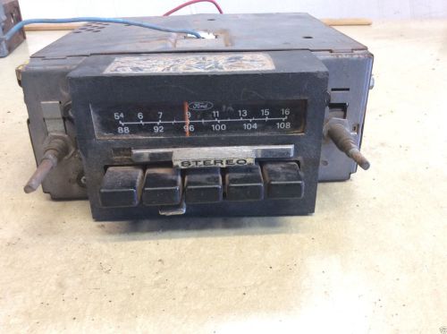 1978 ford, possibly mustang factory  a/m / fm radio d8af non-working