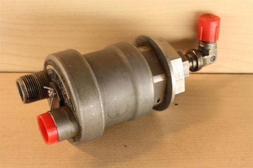 Hawker beechcraft oil pressure transmitter - 318-00050