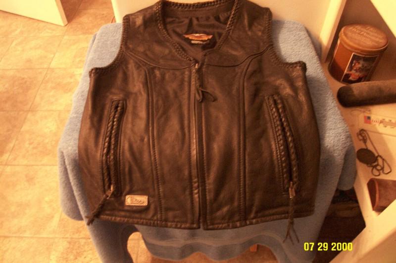 Purchase Womens XS Harley Davidson Embossed Leather Vest in Buhl, Idaho