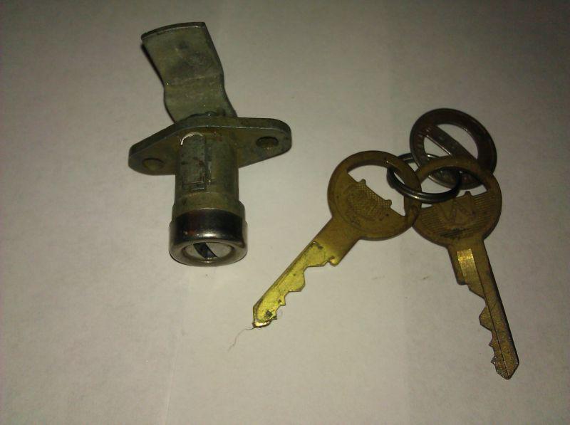 Vintage original ford glove box  or ? lock with 2 keys 