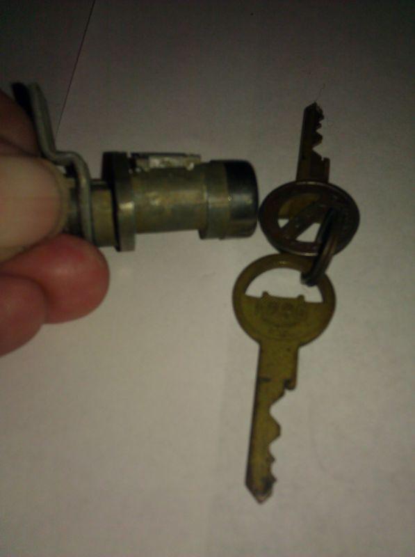 VINTAGE ORIGINAL FORD GLOVE BOX or ? LOCK WITH 2 keys , US $40.00, image 11