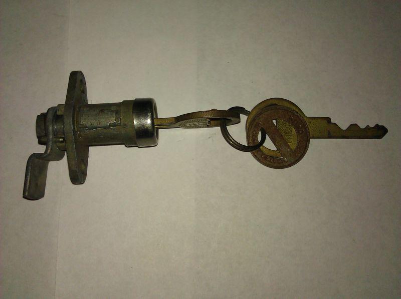 VINTAGE ORIGINAL FORD GLOVE BOX or ? LOCK WITH 2 keys , US $40.00, image 12